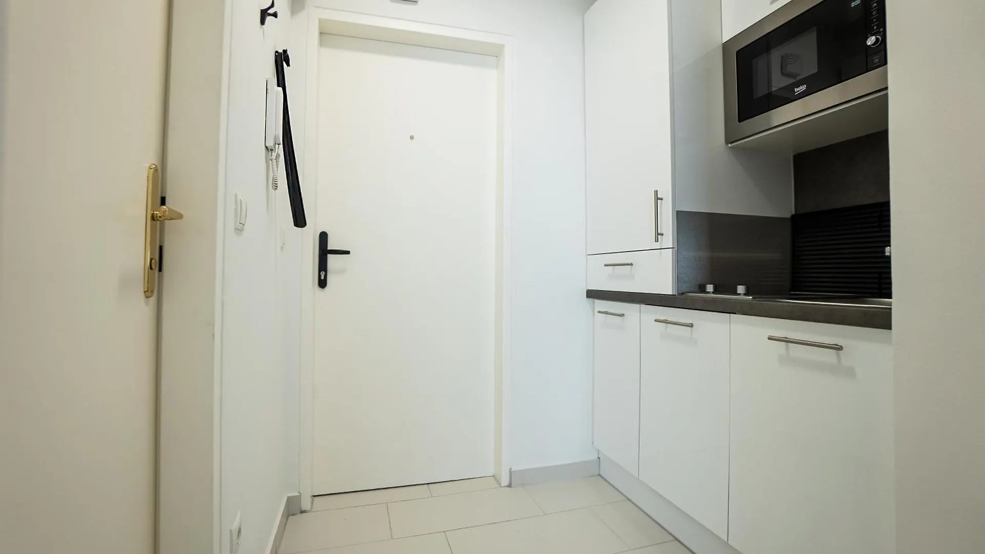 Bright Stylish Apartment In A Top Location Vienna