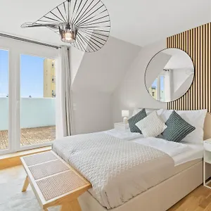 Stylish - 3 Min To U1 Kagraner Platz Appartement