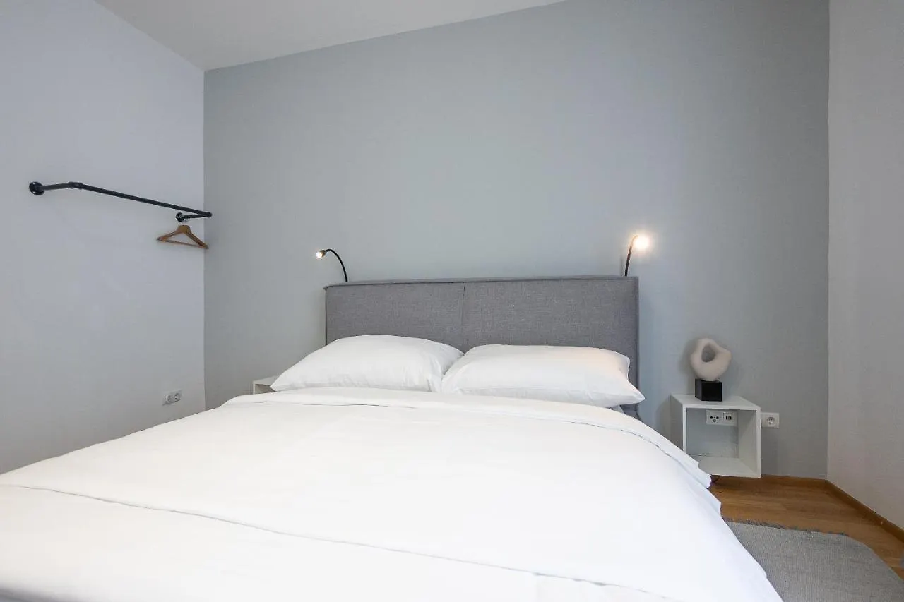 Bright Stylish Apartment In A Top Location Vienna